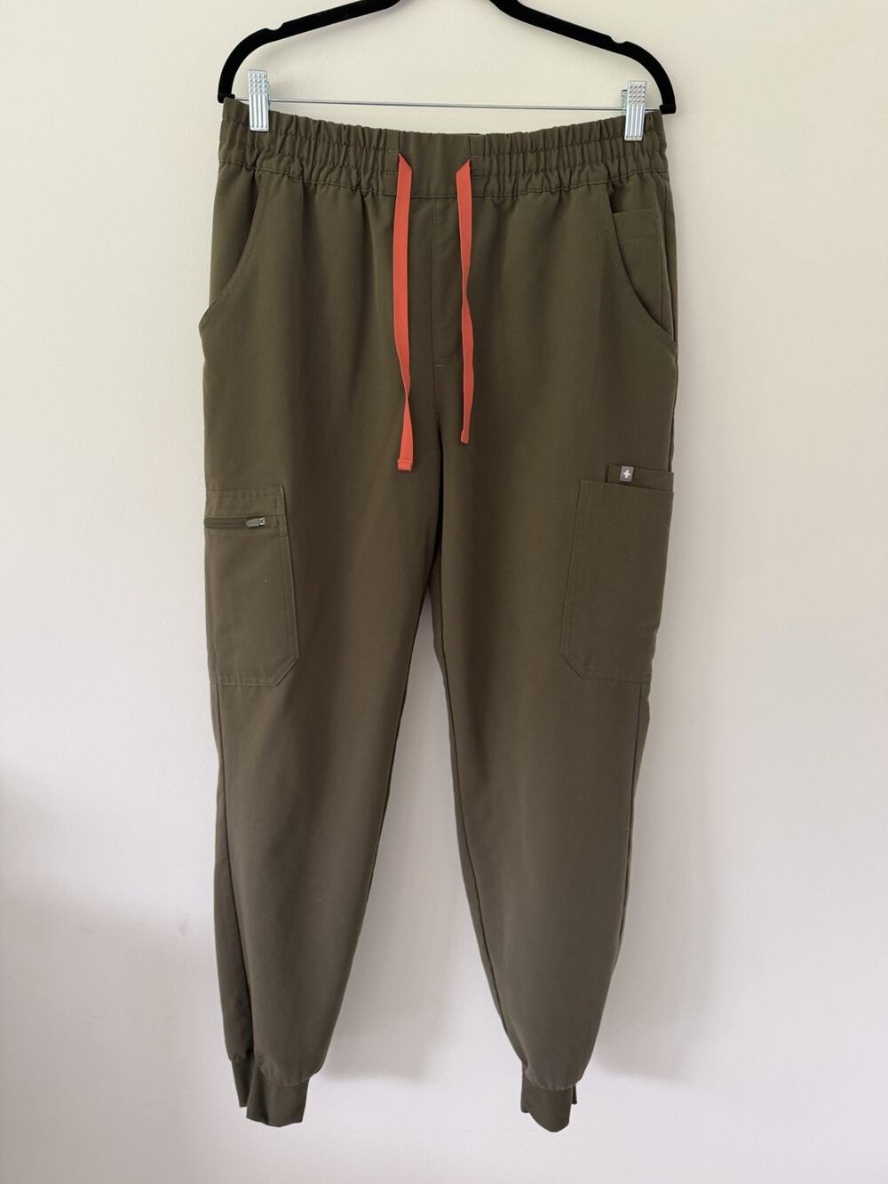 FIGS Uman Jogger Scrub Pants Olive Green Cargo Utility Medical Drawstring